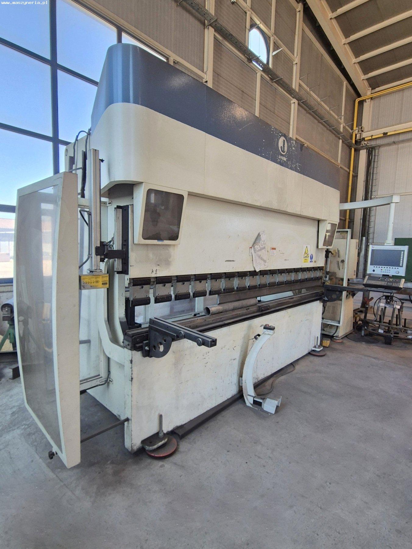 Pressa piegatrice idraulica CNC JORDI PHE-30180 in vendita - foto 1